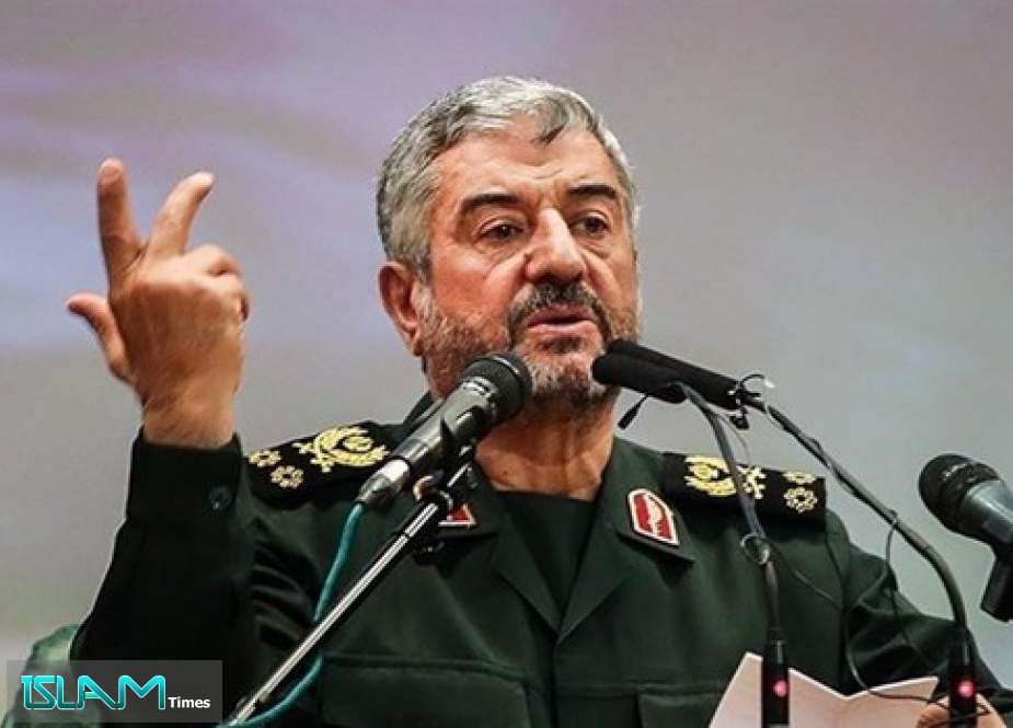 قائد الحرس الثوري الاسلامي: سنثأر لدماء الشهداء المظلومين
