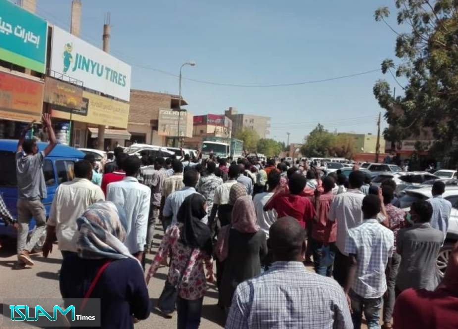 السلطات السودانية تعتقل عدداً من قادة المعارضة