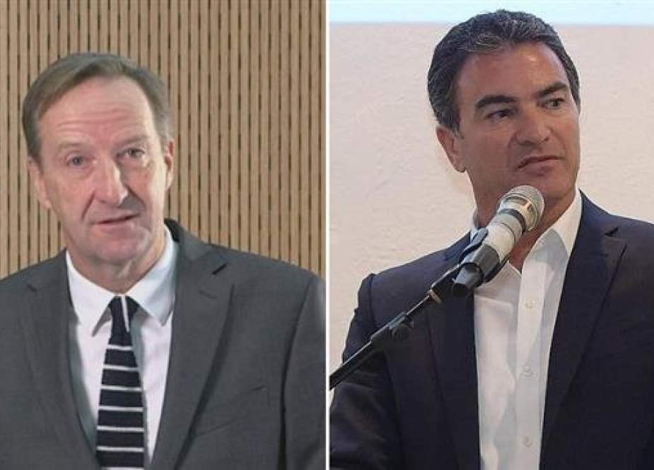 The combo photo shows MI6 chief Alex Younger (L) and Mossad head Yossi Cohen