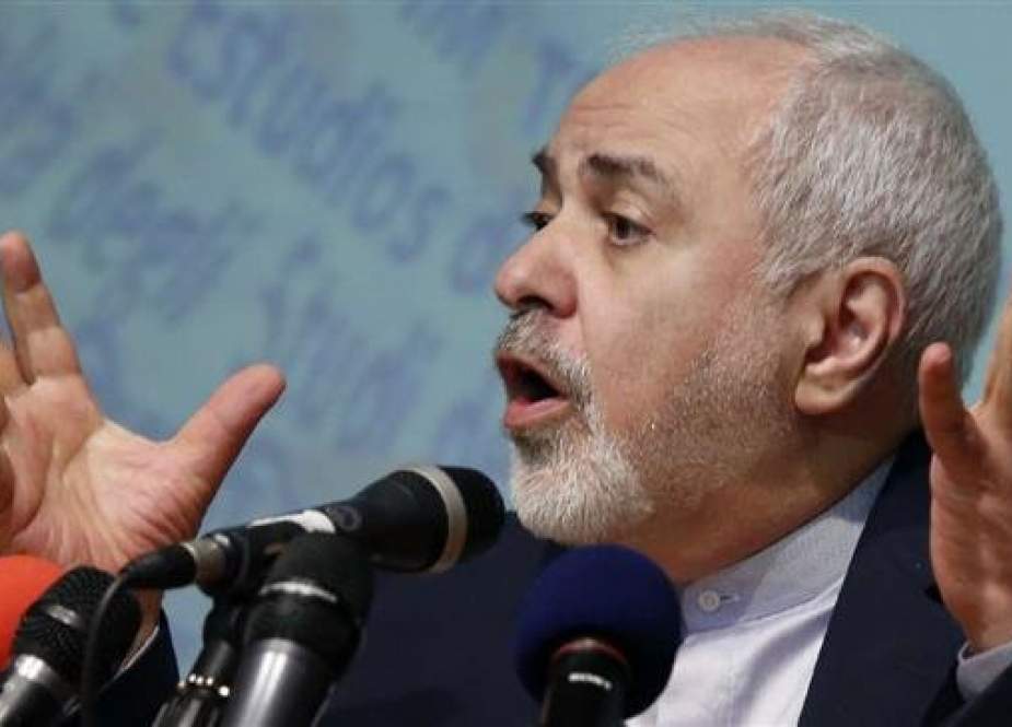 Iranian Foreign Minister Mohammad Javad Zarif gives a foreign policy speech at the Faculty of World Studies, at the University of Tehran, in the Iranian capital, on February 24, 2019. (Photo by IRNA)