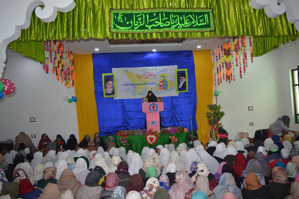 کرگل مقبوضہ کشمیر میں ’’آئی کے ایم ٹی‘‘ کے زیر اہتمام ولادت باسعادت فاطمہ زہرا (س) کی مناسبت پر محفل جشن منعقد