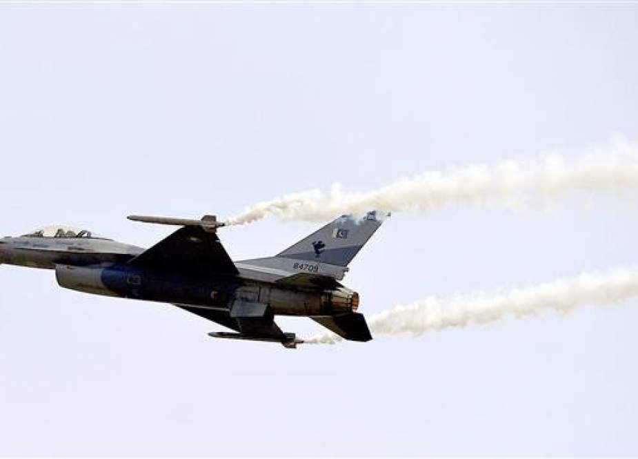 A Pakistan air force F-16 fighter jet (AFP file photo)