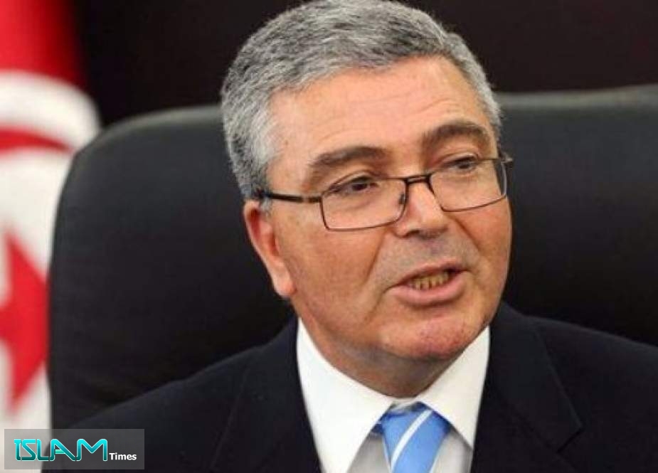 وزير الدفاع التونسي: الحل العسكري لمكافحة الارهاب يبقى “منقوصاً ”