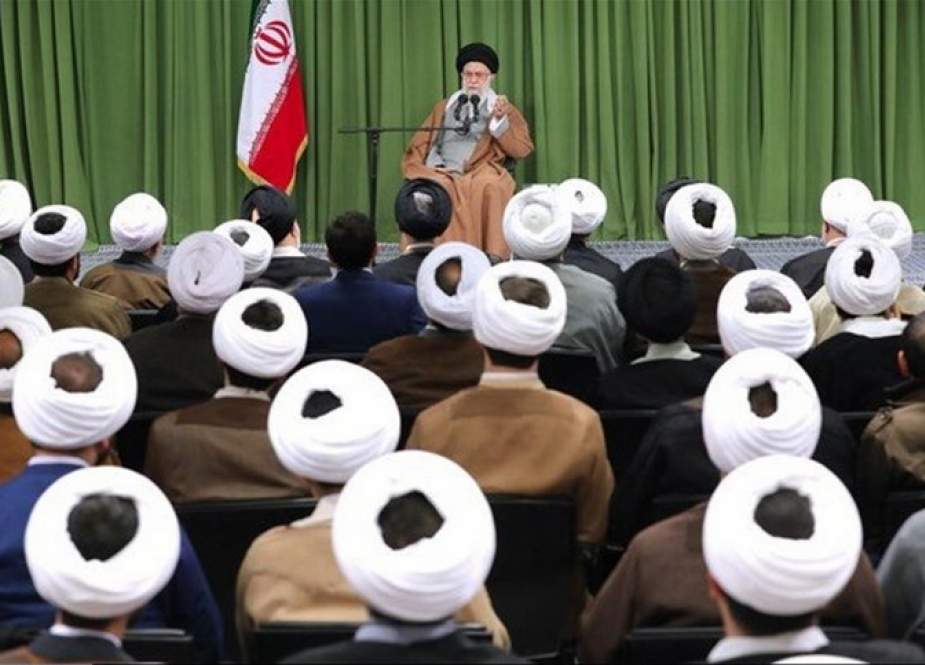 امام خامنه‌ای: عدم انقلابی‌گری برخی‌ها به امید امت اسلام ضربه می‌زند