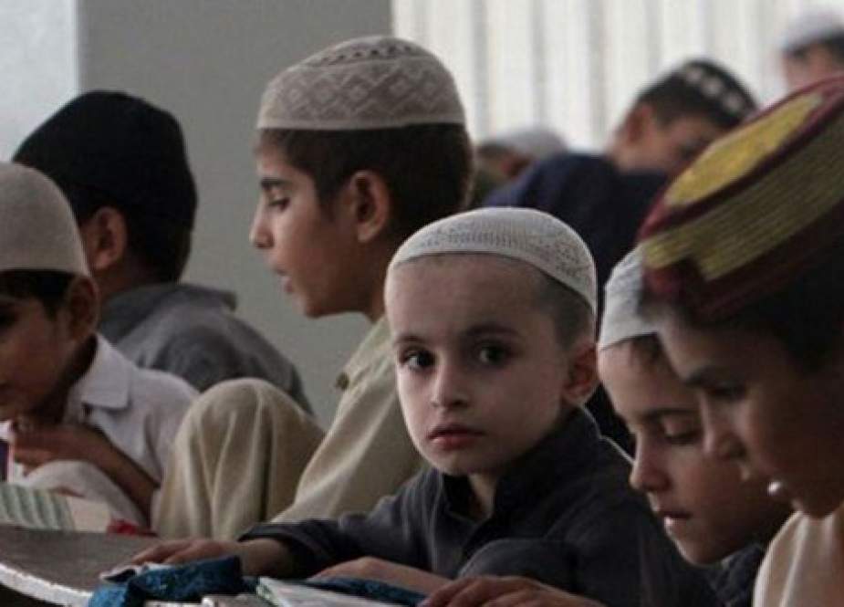 دستگیری گسترده اعضای مدارس افراطی در پاکستان