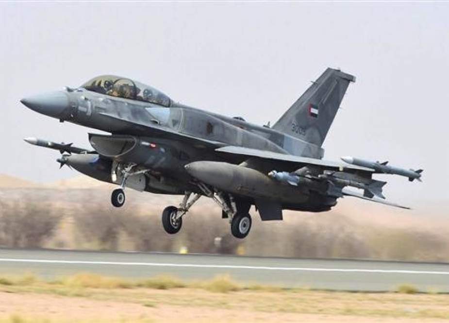 In this handout file photo taken on April 4, 2015 and released by the United Arab Emirates News Agency (WAM), a fighter jet of the UAE armed forces takes off from an air force base before raids against Yemen. (Photo by AFP)