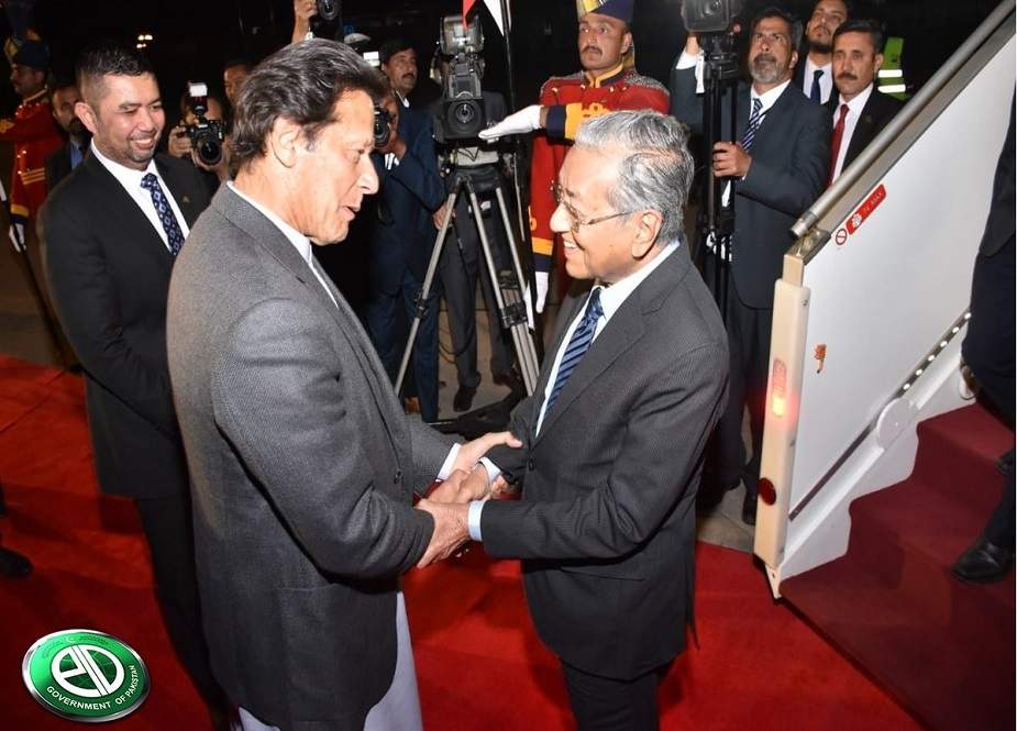 ملائیشیا کے وزیراعظم مہاتیر محمد 3 روزہ دورے پر پاکستان پہنچ گئے