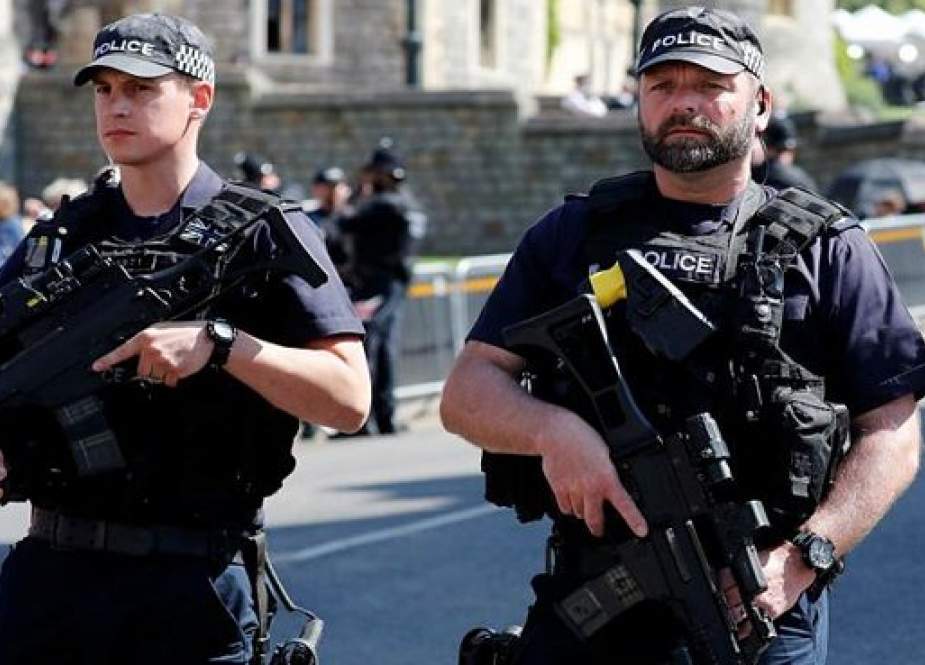 برطانیہ، تین مساجد میں توڑ پھوڑ کے بعد مسجدوں کے اطراف سیکیورٹی بڑھا دی گئی