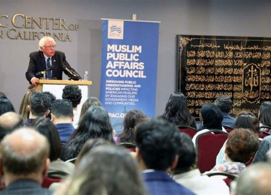US Senator Bernie Sanders speaks at the Islamic Center of Southern California in Los Angeles.jpg