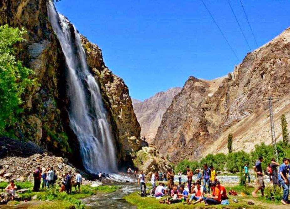 گلگت بلتستان میں غیر ملکی سیاحوں کیلئے این او سی کی شرط ختم