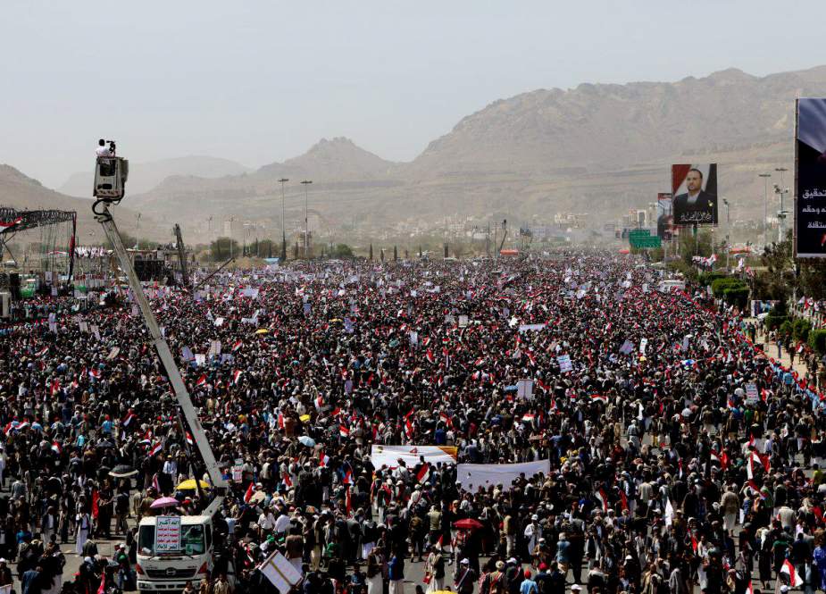 Thousands rally to mark 4th anniversary of the Saudi-led war on Yemen, in Sana’a, on March 26, 2019.