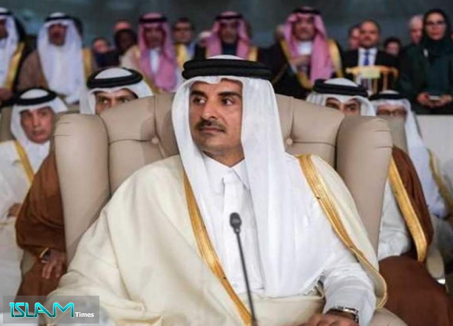 قطر تترك القمة العربية وتثير تساؤلات عديدة