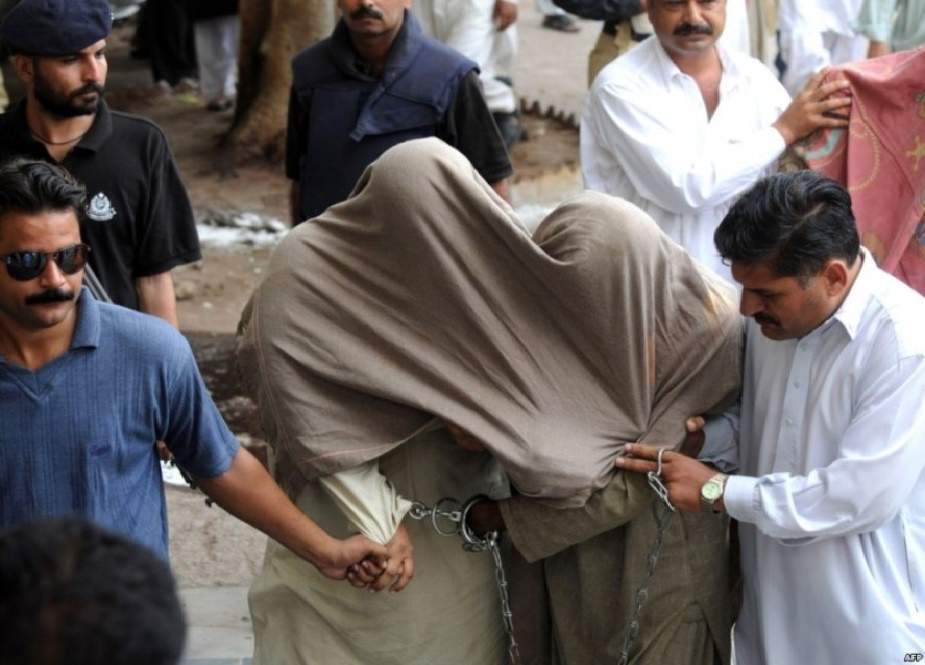داعش کے لاہور پولیس میں بھی ڈیرے، 2 دہشتگرد گرفتار