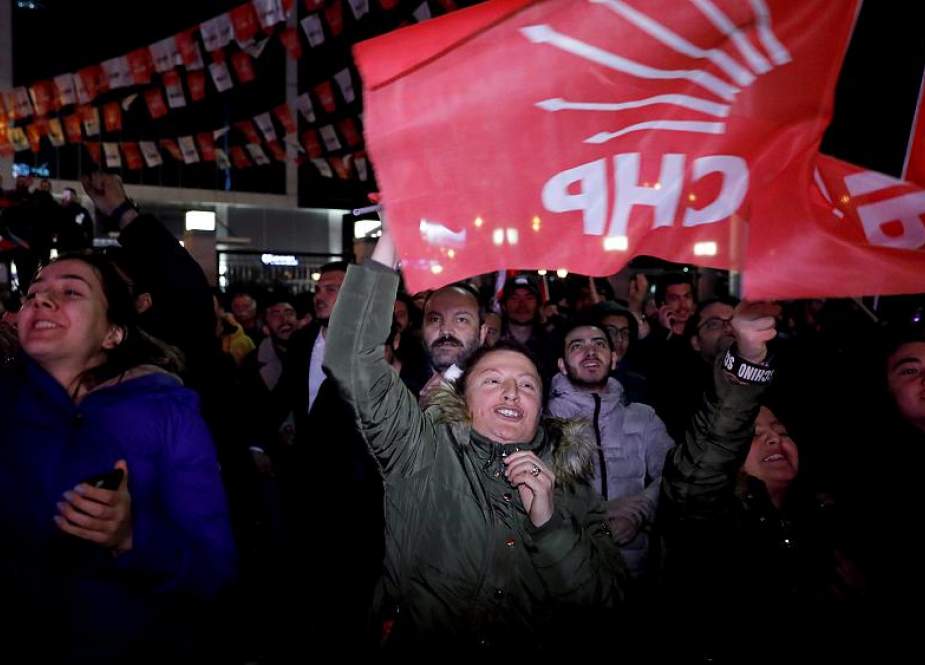 Partai oposisi Turki semenatara unggul