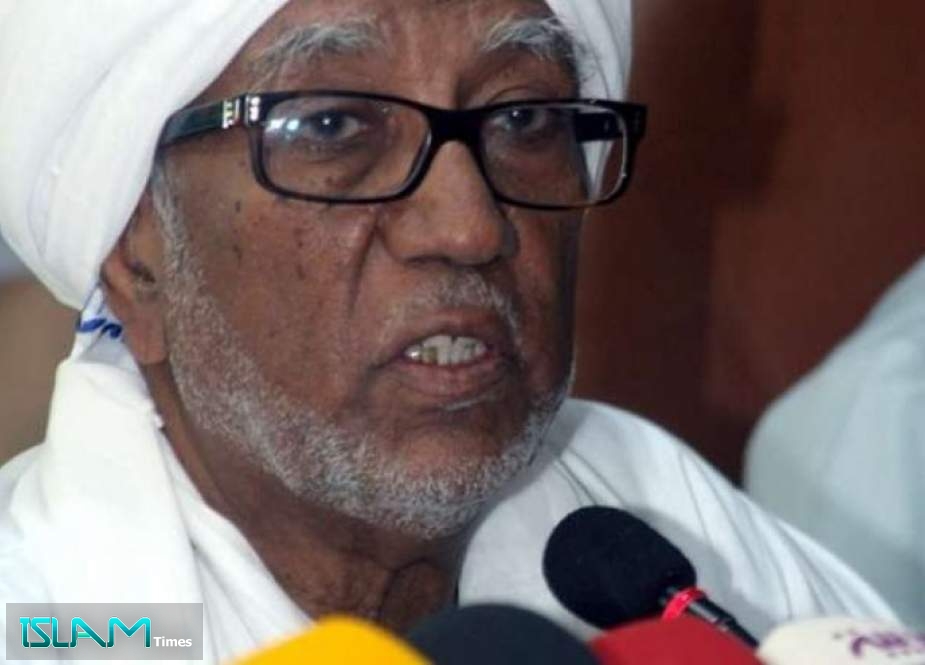 رئيس البرلمان السوداني يعلق على تقارير حول انقلاب عسكري