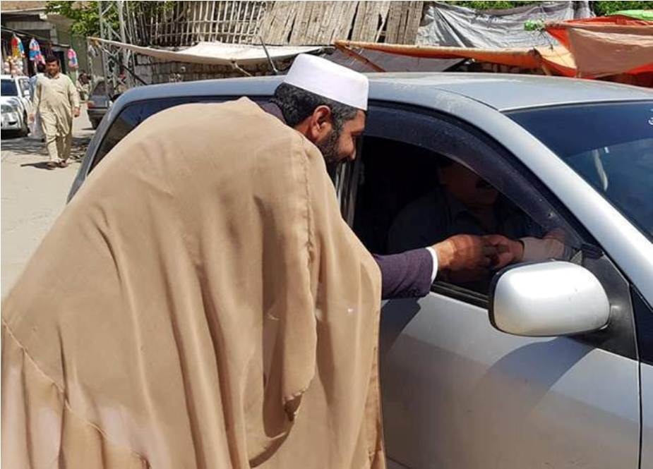 پاراچنار، انجمن حسینیہ اور تحریک حسینی کیجانب سے ایران میں سیلاب زدگان کیلئے لگائے گئے امدادی کیمپ