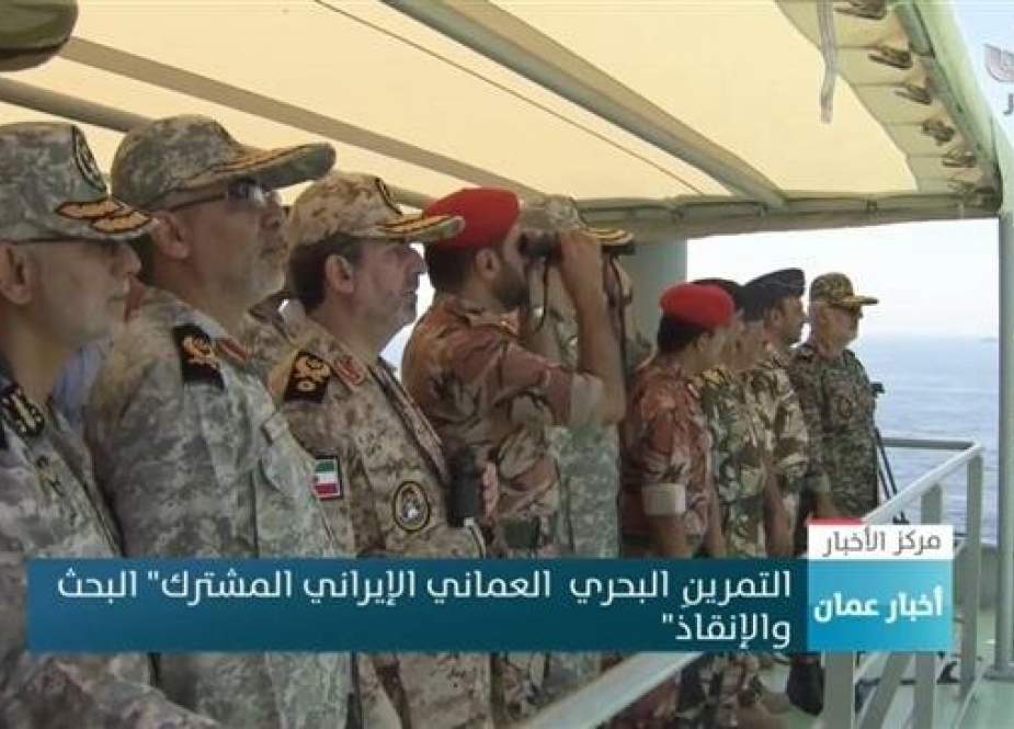 Iran and Oman hold joint rescue and relief exercises in the waters of Oman.