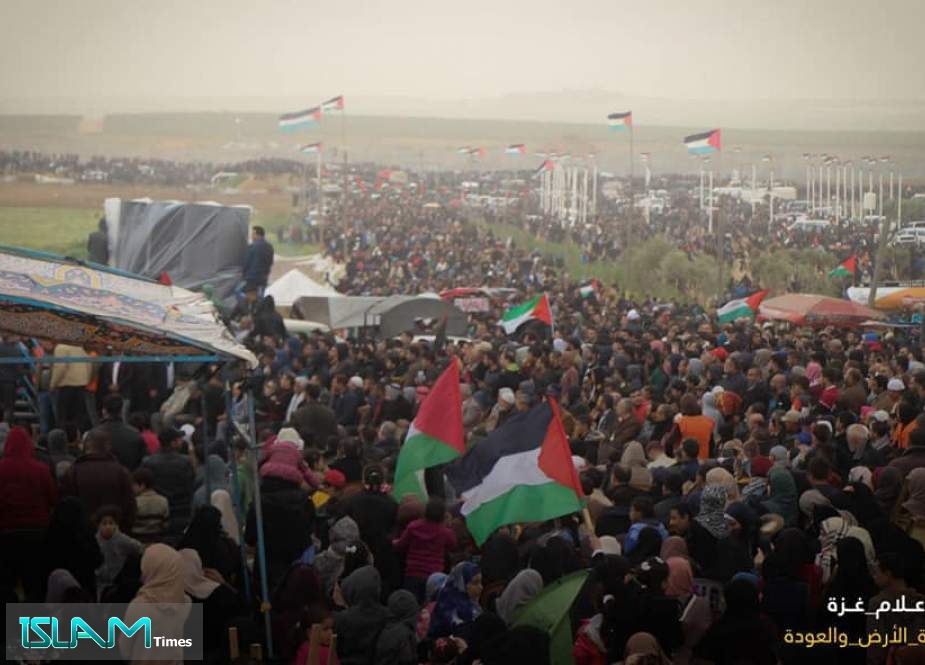 الفلسطينيون يستعدون للمشاركة بمسيرات العودة وكسر الحصار على حدود غزة