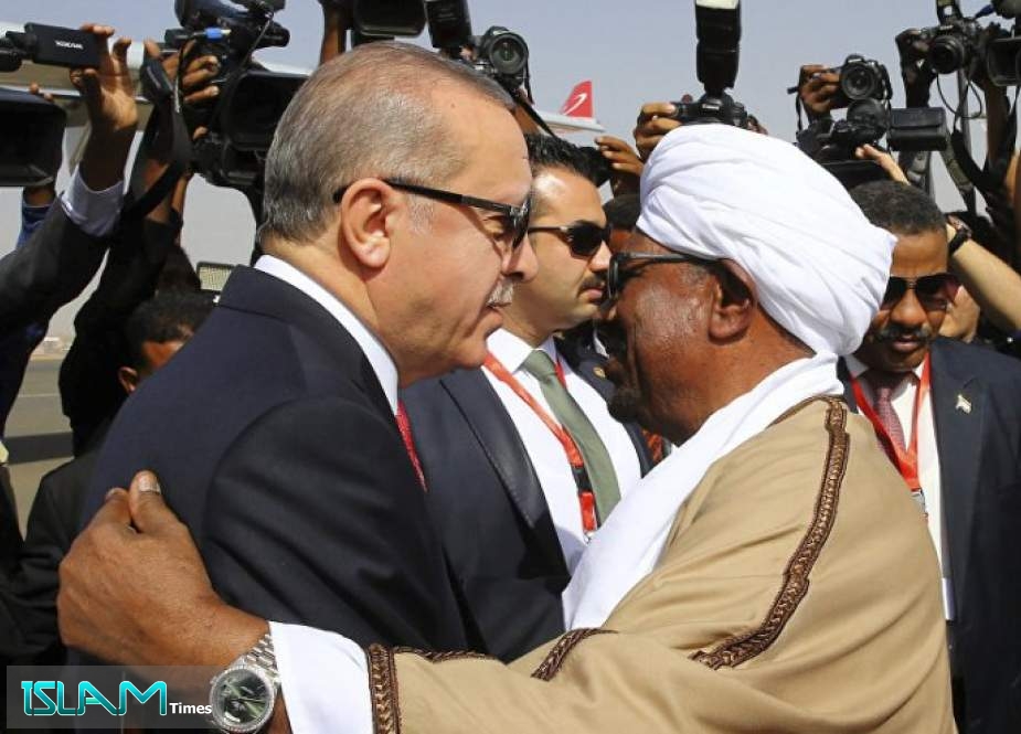 وسائل إعلام: السودان تتجه لإلغاء اتفاقية إقامة قاعدة تركية بسواكن