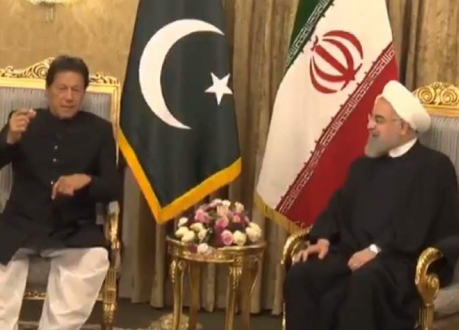 عمران خان کی ایرانی صدر حسن روحانی کے ساتھ ملاقات