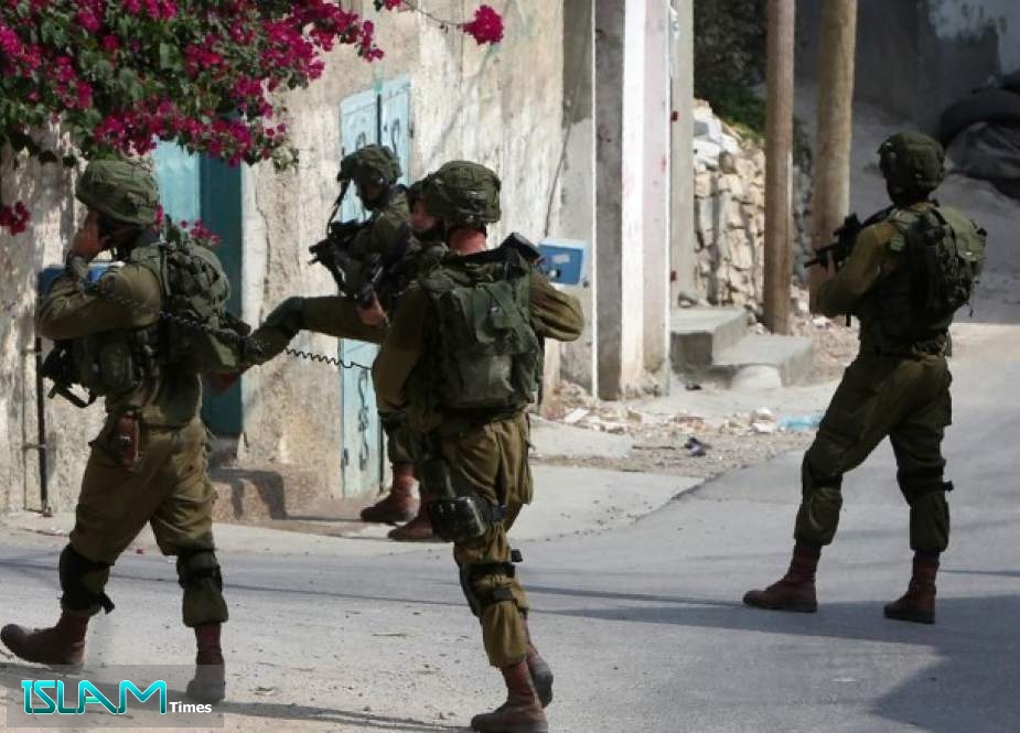 قوات الاحتلال تعتقل 6 مواطنين في الضفة