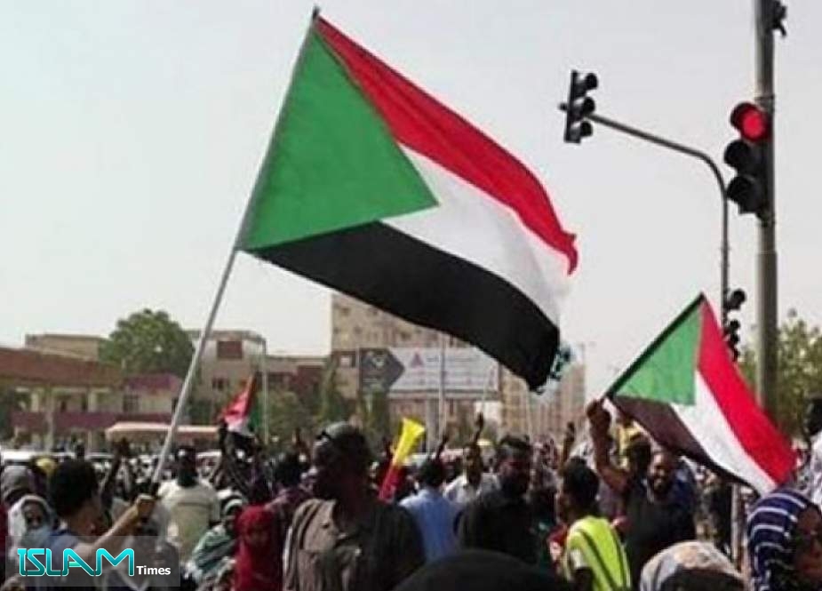 المجلس العسكري يصدر قرارات سياسية واقتصادية في السودان