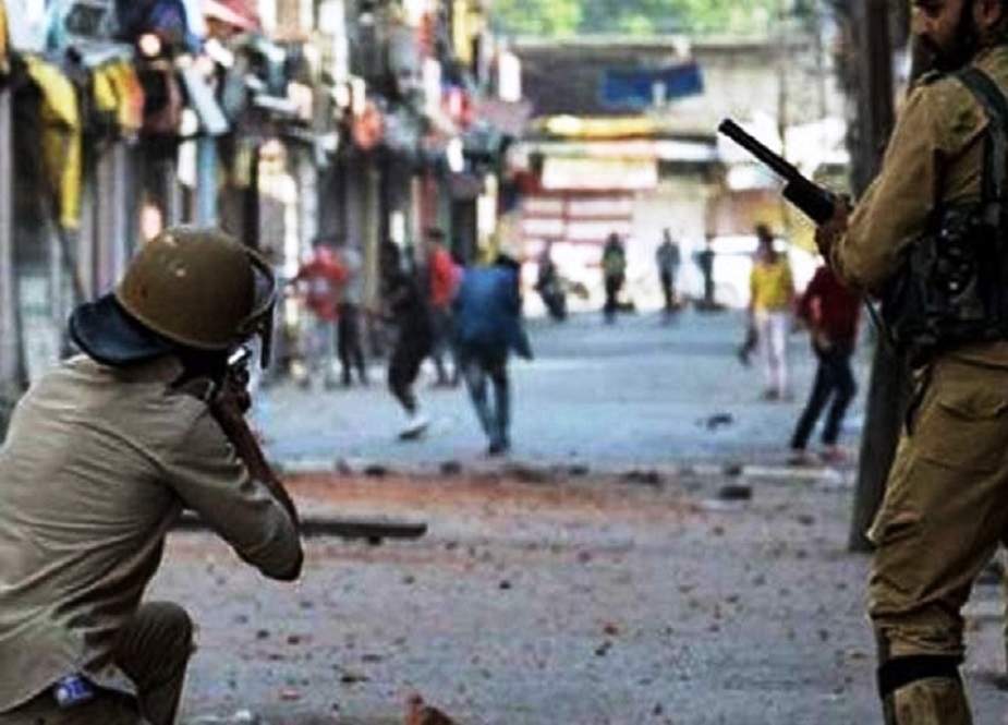 مقبوضہ کشمیر میں بھارتی فورسز کے مظالم جاری، فائرنگ سے دو کشمیری نوجوان شہید