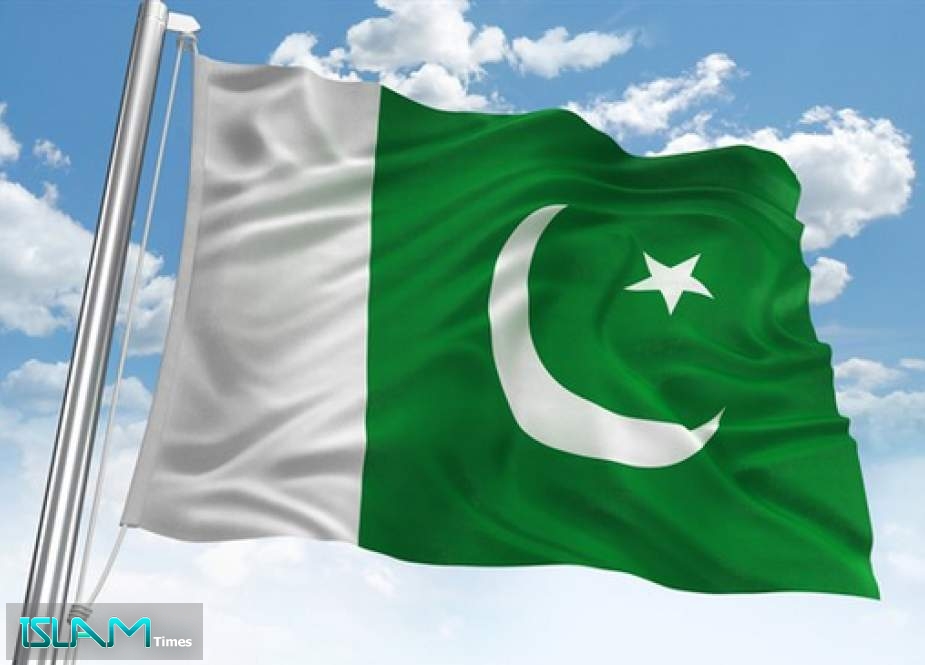 اخبار پاکستان/ نخست وزیر آزاد کشمیر: برای مبارزه علیه قدرت های مخالف اسلام اتحاد الزامی است
