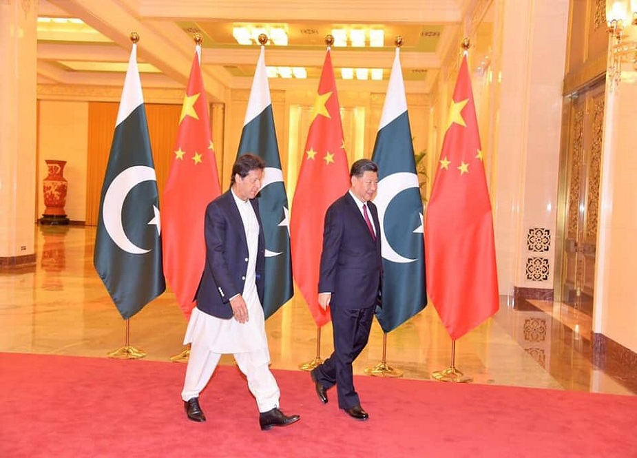 چینی صدر اعلیٰ سطحی پاکستانی وفد سے ملاقات کے موقع پر عمران خان کو خوش آمدید کہا