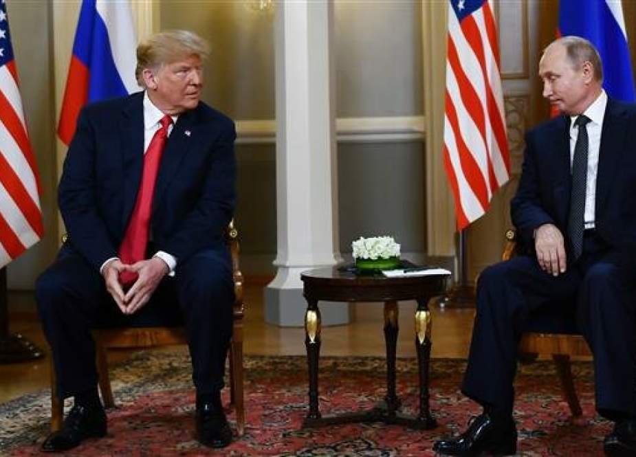 Russian President Vladimir Putin (R) and US President Donald Trump attend a meeting in Helsinki, on July 16, 2018. (AFP photo)