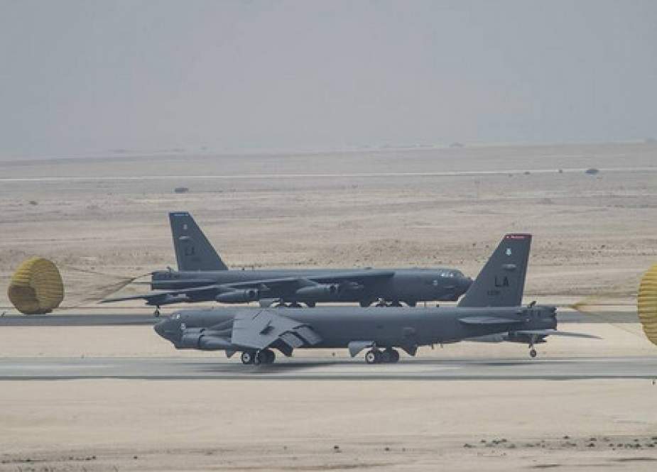 اعزام ناو هواپیمابر به خلیج فارس؛ برنامه 30 ساله آمریکا برای ترساندن ایران/ وقتی حضور B-52 در قطر پس از 3 سال کشف می‌شود!+عکس