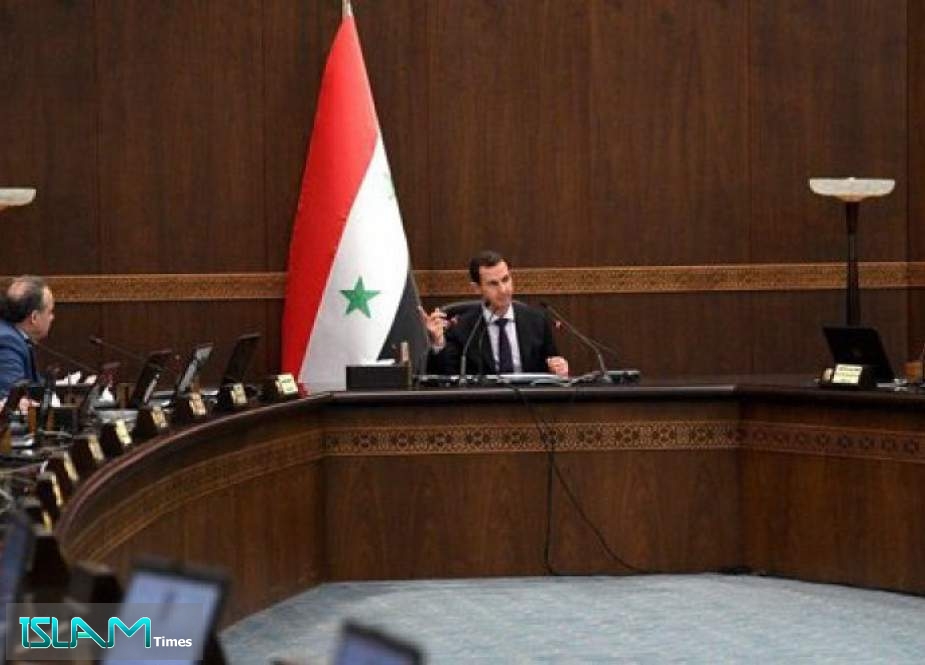الأسد يكشف سبب تضخم الأزمات في سوريا