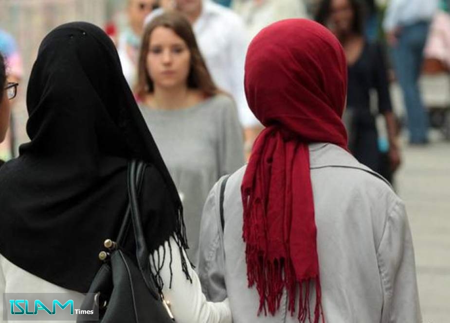 ألمانيا بصدد حظر الحجاب في المدارس الابتدائية