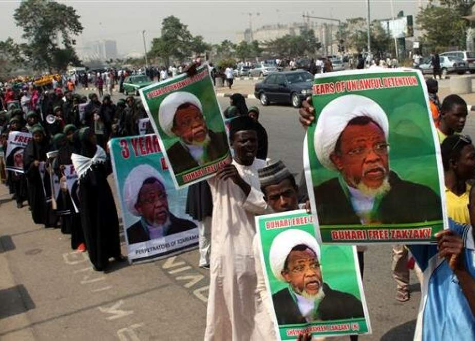 People take part in a rally against the detention of top Muslim cleric Sheikh Ibrahim Zakzaky in Nigerian capital Abuja on January 22, 2019. (Photo by AFP)