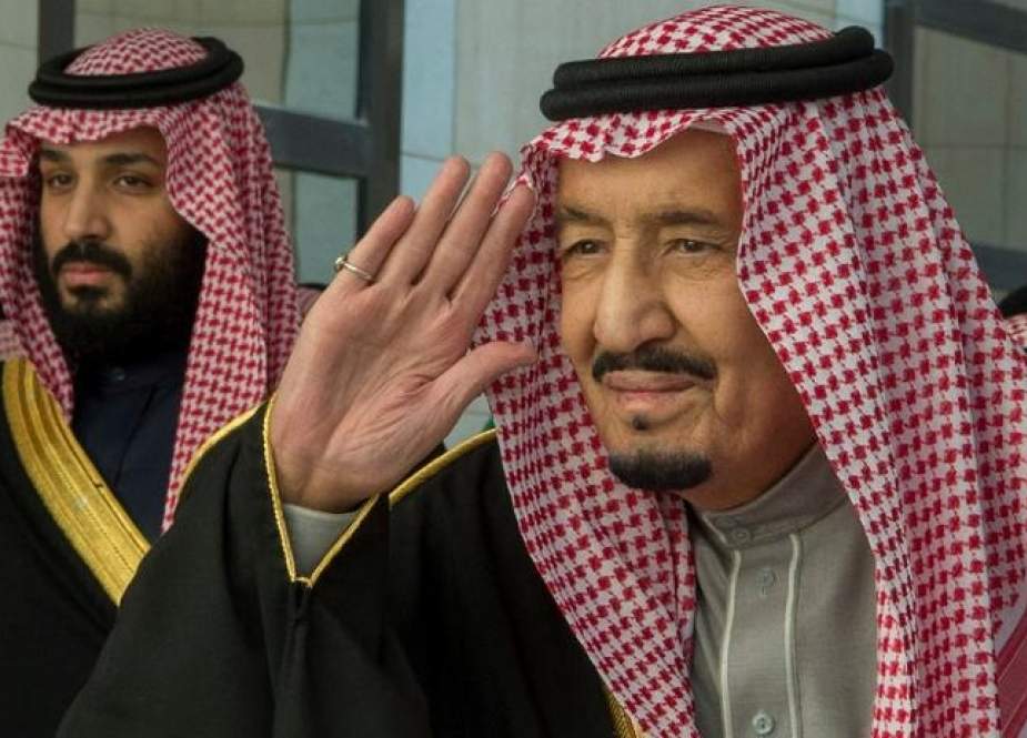 What Does Saudi King Seek behind Call for Arab Summits?
