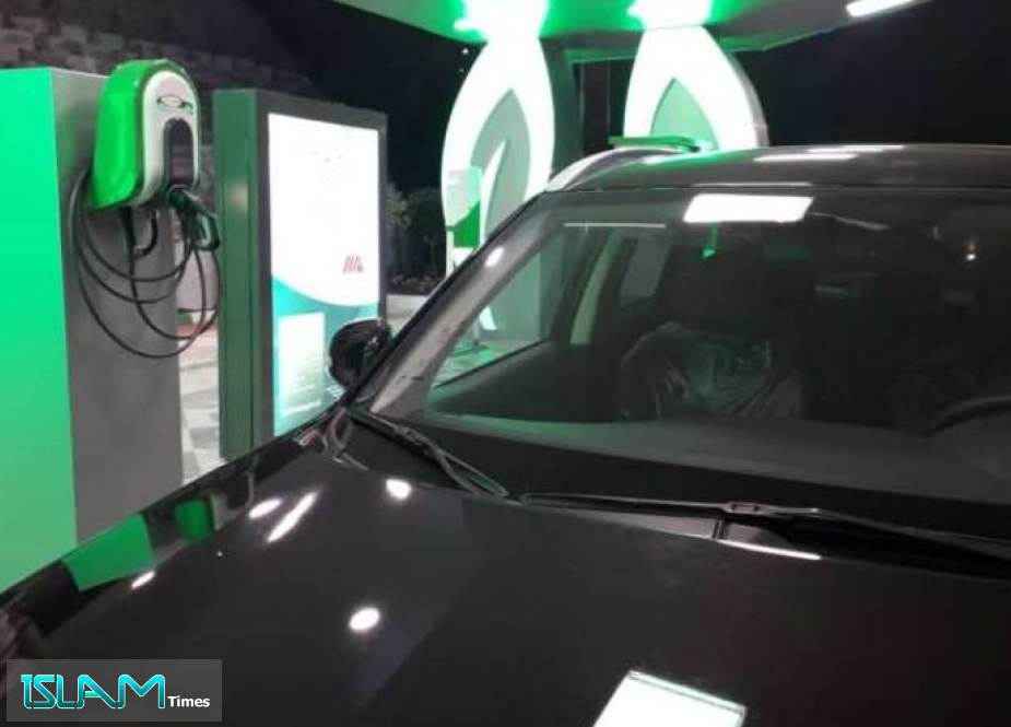 تدشين أول محطة شحن للسيارات الكهربائية في ايران