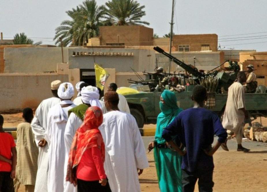 خرطوم میں مسلح افواج اور احتجاجی مظاہرین کی جھڑپ، 100 سے زائد افراد ہلاک
