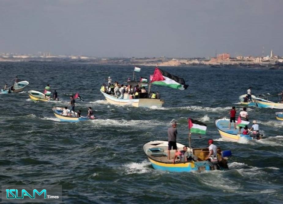 ‘‘إسرائيل‘‘ تقلص مساحة الصيد في بحر غزة