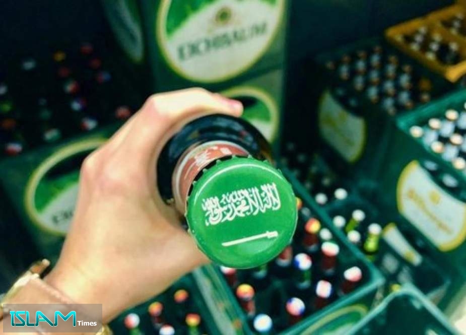 وكالة أمیركية: السعودية تتجه لرفع الحظر عن الكحول