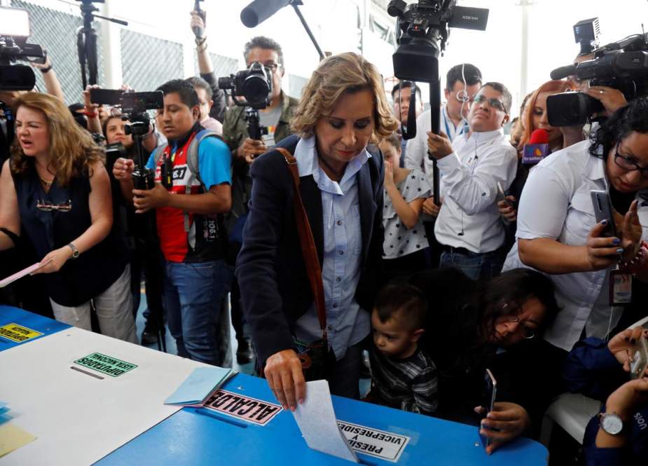 Guatemala presidential election ends in likely runoff