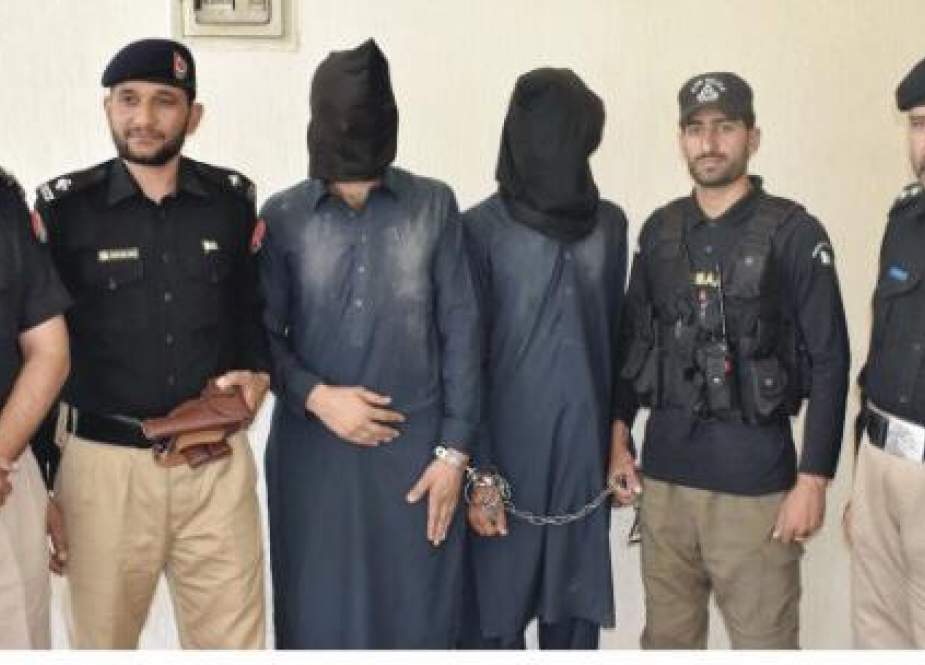 مردان، خواجہ سراؤں پر فائرنگ کے الزام میں دو ملزمان گرفتار