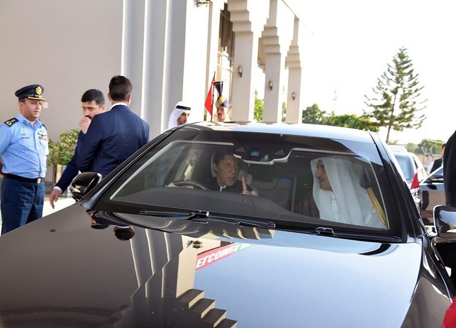 امیر قطر شیخ تمیم بن حمد الثانی کی اسلام آباد آمد اور استقبال کی تصاویر