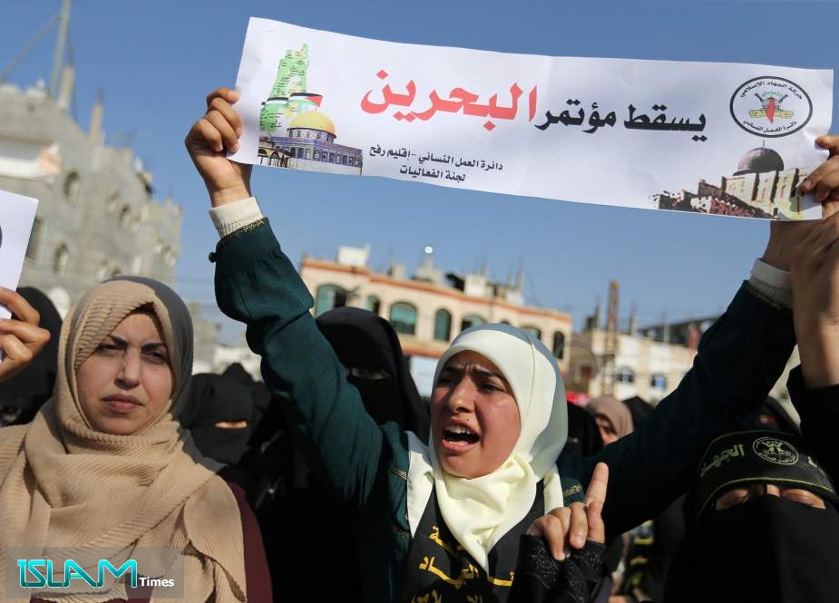 الشعب الفلسطيني يعشق المقاومة