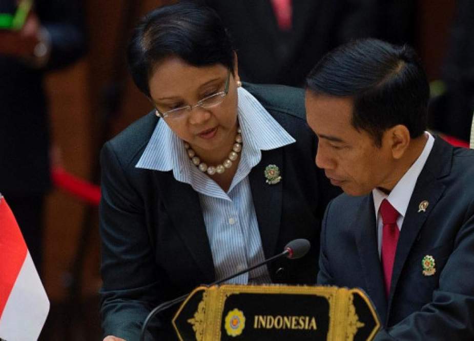 Presiden Indonesia Joko Widodo dan Mentri Luar Negeri Retno Marsudi.jpg