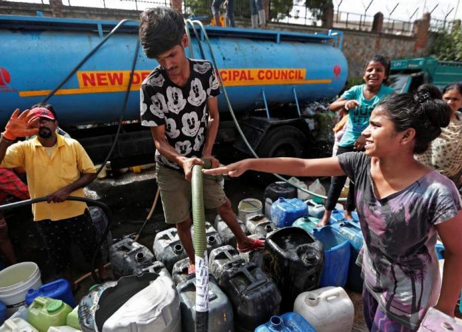 In Drought-Hit Delhi, Haves Get Limitless Water, Poor Fight for Every Drop