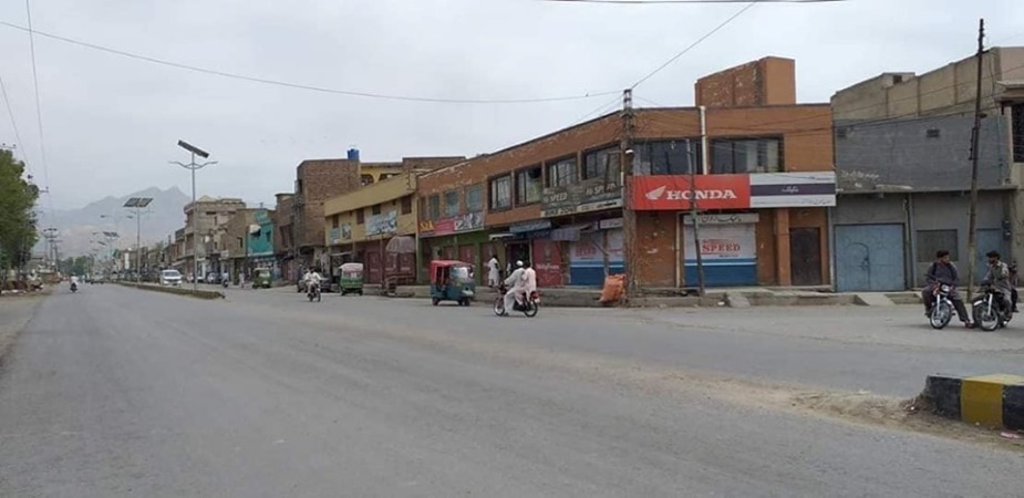 صوبائی دارالحکومت پشاور میں تاجر برادری کی شٹر ڈاؤن ہڑتال