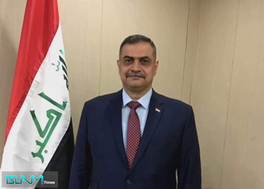 وزير الدفاع العراقي: الحشد عنوان للأمة العراقية