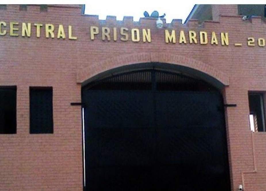 مردان جیل میں قیدی آپس میں لڑ پڑے، ایک جاں بحق 2 زخمی