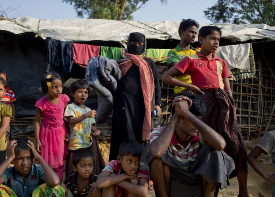US imposes sanctions on Myanmar army chief over Rohingya crimes