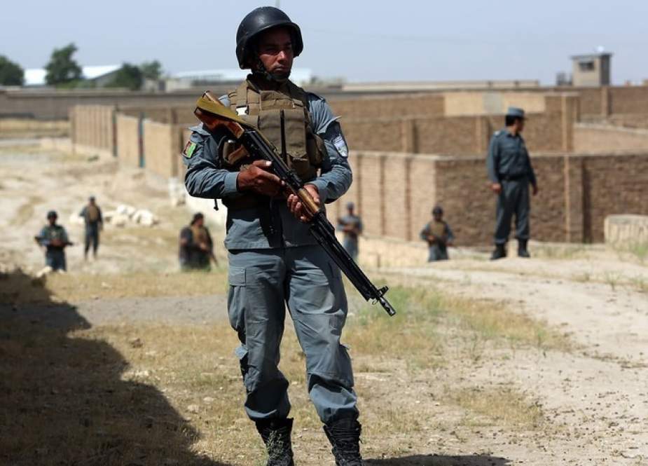 Afghan security personnel